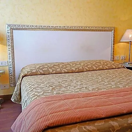 Ambienthotels Panoramic Hotel 3*